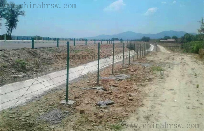 不同的刺繩立柱成本 不同的刺繩立柱成本