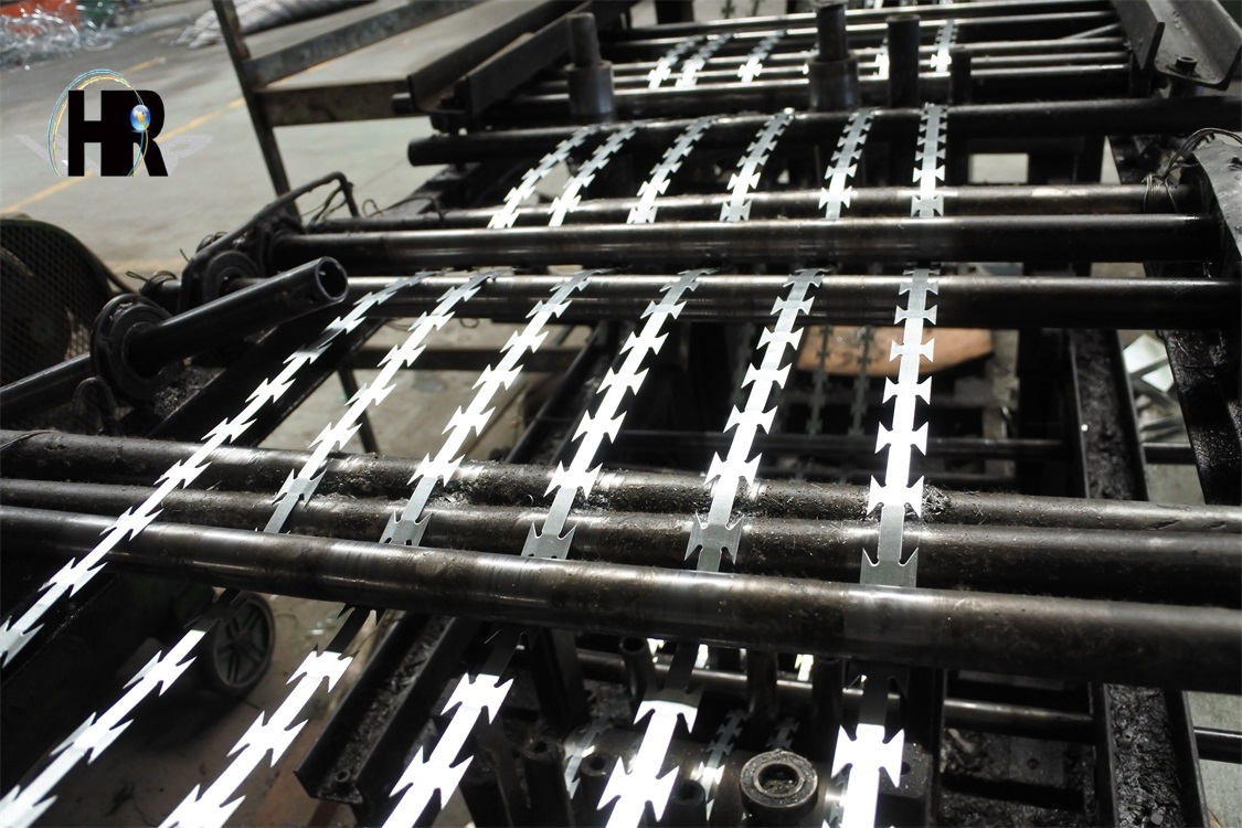 刀片刺繩 刀片刺繩