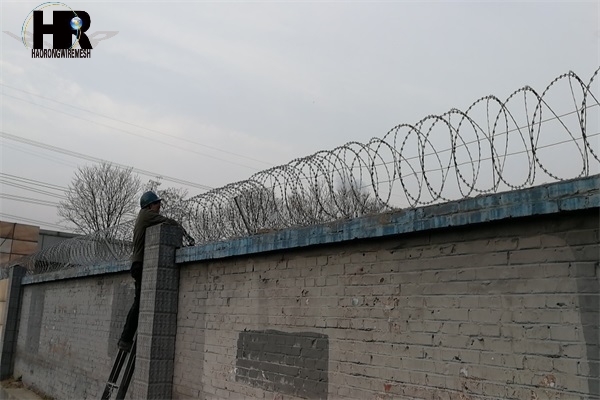 安裝刺繩注意事項(xiàng) 安裝刺繩注意事項(xiàng)