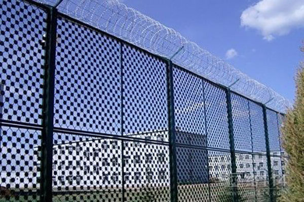 機場應用刀片刺繩 機場應用刀片刺繩