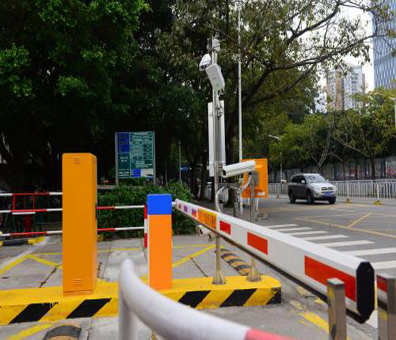 停車場道閘